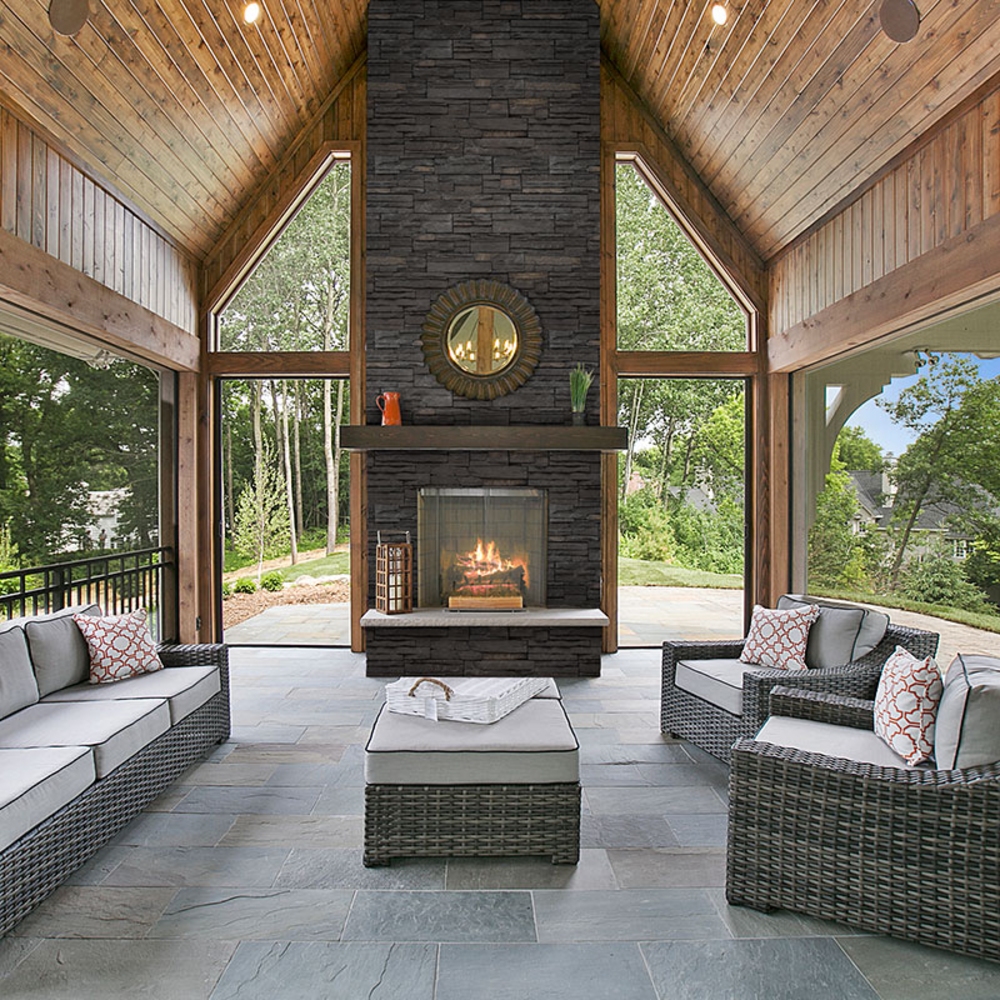 Terrado Denali Anthracite Natural Manufactured Stone Veneer Corner