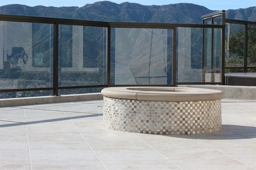Platino Ivory 3X13 Bull Nose Glazed