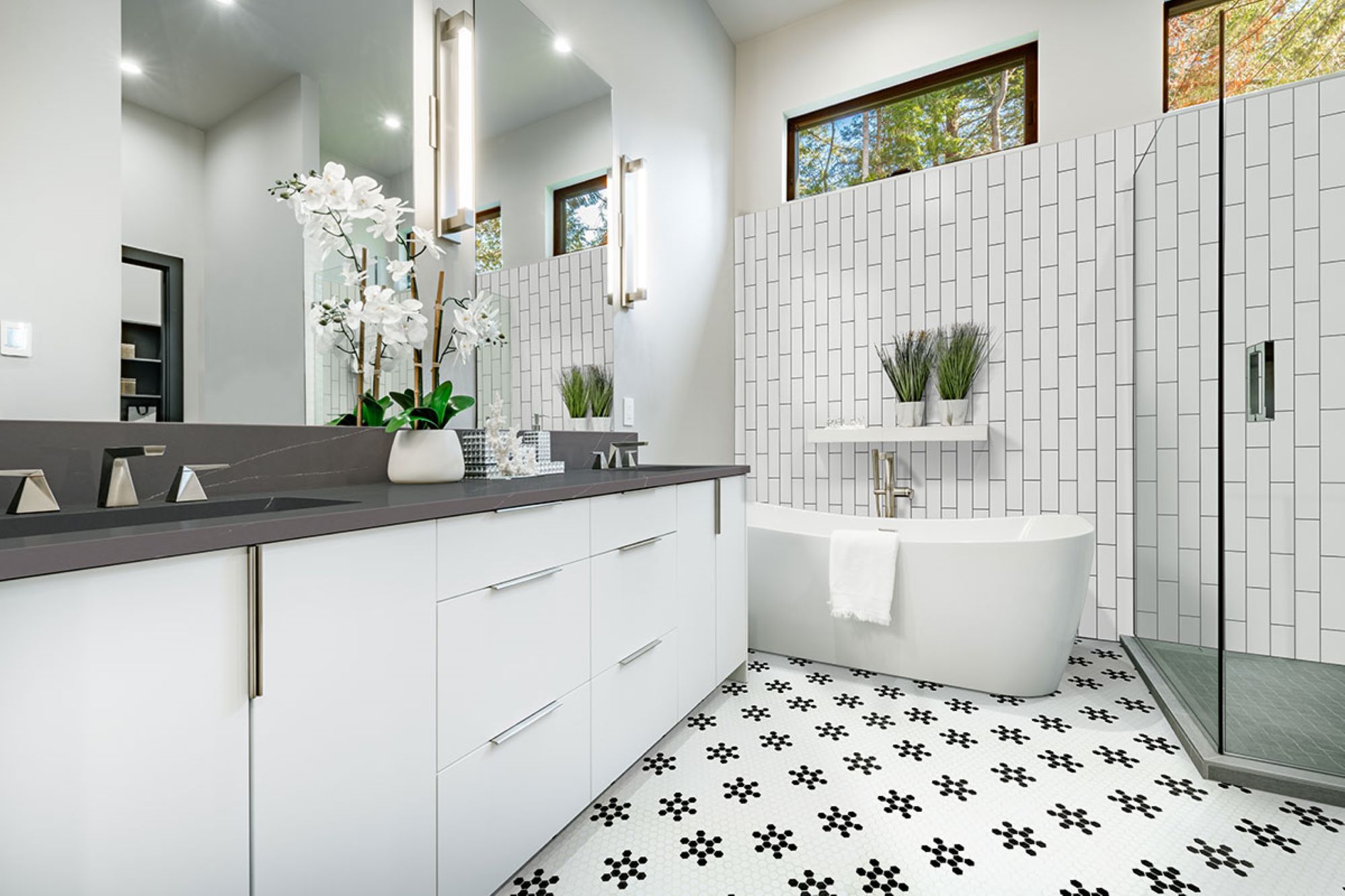 Metro White 4X12 Glossy Ceramic Bullnose Tile