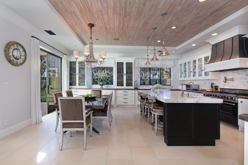 Tuscany Platinum 12X12 Honed And Filled